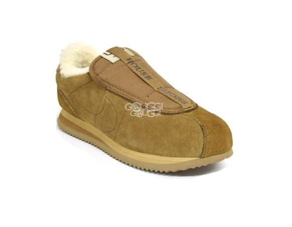 UGG Nike Dune Chestnut